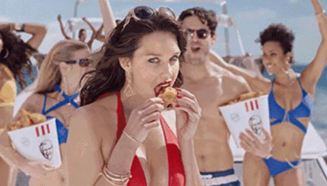 肯德基用一条耿直广告 吐槽了所有拍广告的鸡汤套路