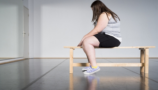 【研究】对身材不满有损身心健康 慢性压力易让人做出高风险决定