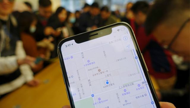 iPhone,时代,全面,OPPO,吐槽,下巴,硬件产品,苹果手机,AQUOS,刘海儿