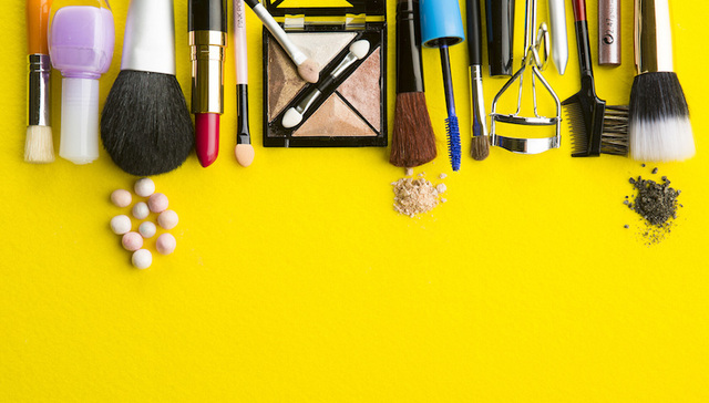 自有品牌化妆品