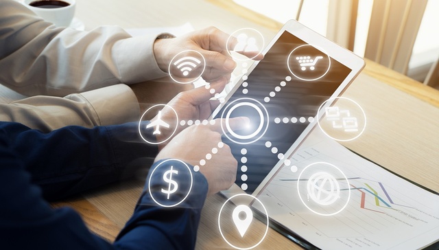 【财经24小时】互联网小贷管理办法下周发布 中国筹备千亿级混改基金