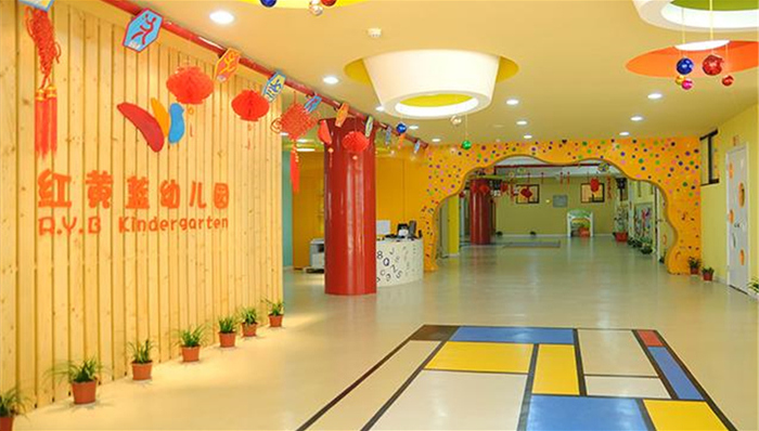 红黄蓝,圈钱,加盟商,起底,圈人,亲子园,课程资源,亲子一体,高管,生源