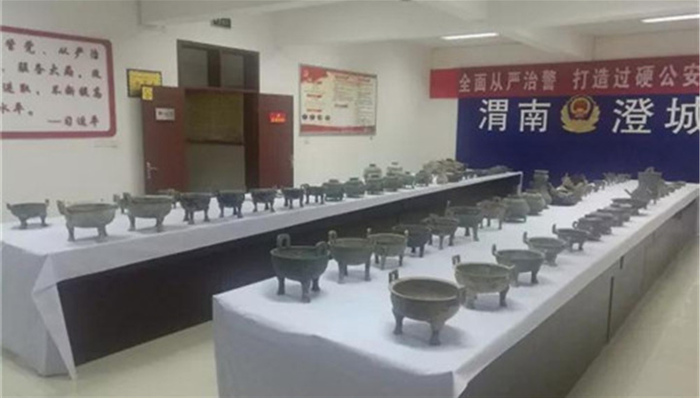 古墓葬,侦破工作,犯罪嫌疑人,澄城县,公安局,文物部门,文物保护,追逃,,,11·25