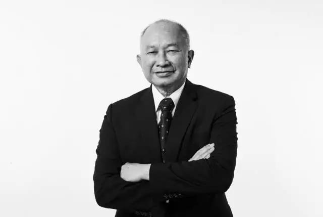 吴宇森谈翻拍《追捕》：高仓健是偶像，《英雄本色》小马哥就参考了他的形象