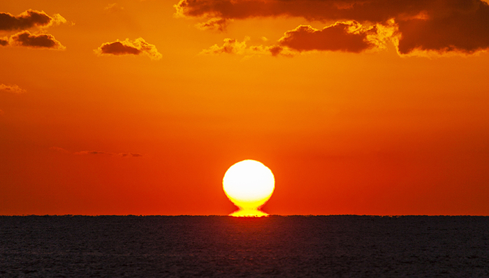 ITER计划,国际热核聚变实验堆,人造太阳,偏滤器,非圆截面,J-TEXT,国际舞台,亿度,核聚变能