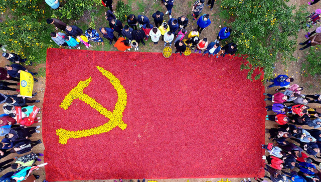 中国共产党,破立结合,政党政治,历史方位,密码,人民时评,长期执政,人类命运,政治制度,中国:习近平