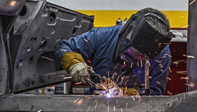 陈平：特朗普搞减税，会输得比里根还惨