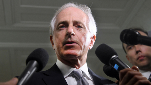 内部“叛徒”：共和党唯一反对税改法案的参议员是谁？