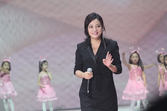 赵薇,黄有龙,市场禁入