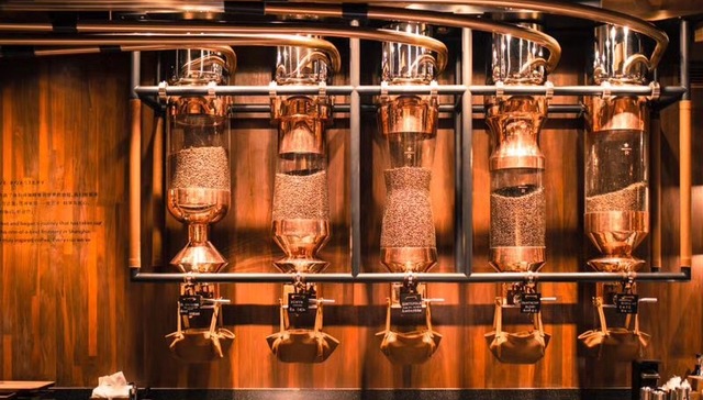 【特写】为什么说高端化是星巴克的未来？