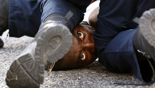 光怪陆离的世界，在他们的镜头中被完美呈现