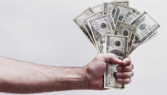 暴利背后，深度调查现金贷