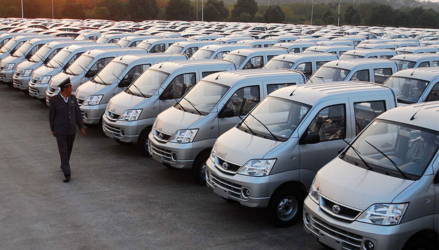 宝能酝酿入股第三家车企：已开展尽职调查 目标是昌河铃木？