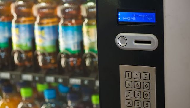 旺旺,自动售货机