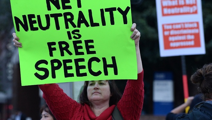 互联网,美国政治,天下故事