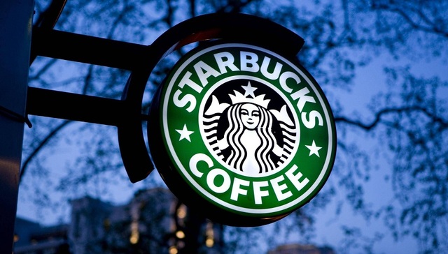 留学生加州星巴克讲韩语被女顾客骚扰：这是美国，只能说英语！