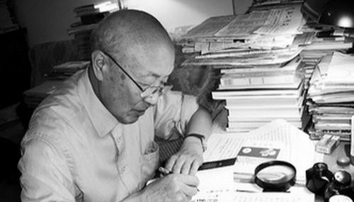 诗人、翻译家、出版家屠岸逝世 享年94岁