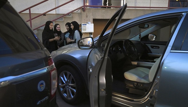 沙特,沙特女性开车