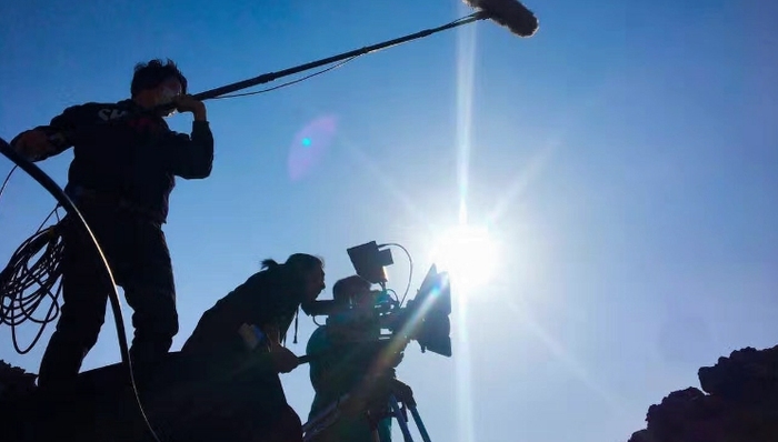 快速输出实干型人才，上海影视产业正在“弯道超车”