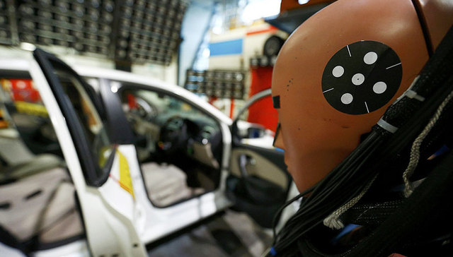 权威碰撞成绩出炉 现代起亚五星福特名爵倒数