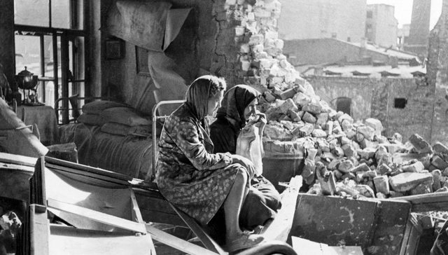 微弱的异端：列宁格勒大围困中的“后先锋主义诗歌”