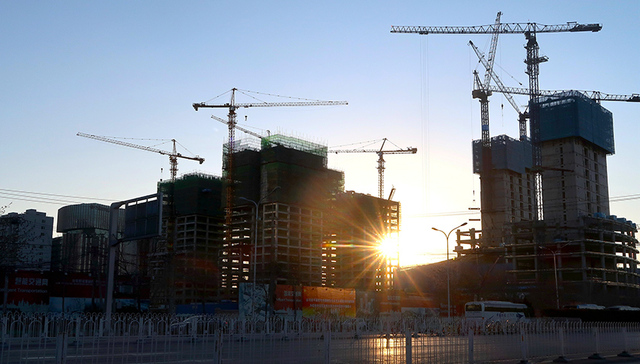 虚假信息诈骗,房地产市场调控,中央经济,择校热,大班额,突出问题,生态补偿机制,系统性金融风险,绩效