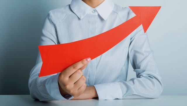 【财经数据】人民币创逾两月最大单周涨幅 前11月国企利润同比增23.5%