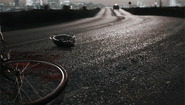 “教科书式耍赖”事件原告代理律师：“坐牢就可不还钱”的说法不成立