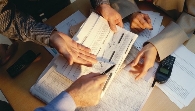 沈机,ST,退市风险,上市公司,资产出售,债权债务豁免协议,沈阳机床股份有限公司,净利润,深圳证券交