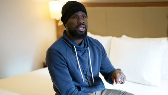 从英超第一开心果到濒临自杀 是谁害了埃布埃？