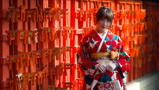 命运,SNH,toB,营收为人民币,knowhow,CherryGirls,iPad,粉丝,代练,培