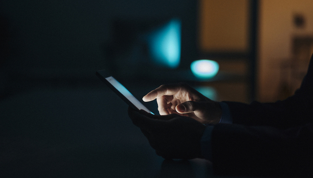 原实控人留下巨额债务后失联 从借壳就开始骗的保千里明日复牌将“戴帽”