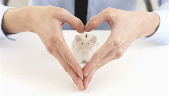 同一天生日,分贝筹,涉嫌,公募,慈善法,一人分饰两角,阿豪,阿碧,12月,微信