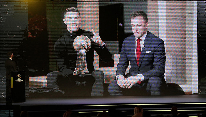 【体育明星日常】颁奖季C罗又斩两项大奖 郜林、郑智家宴送别刘健