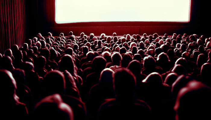 电影市场,总票房,批片,电影人,电影票房,票房冠军,芳华,票商,服务费,市场容量