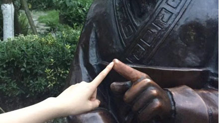 是不是我的十八岁，注定要为智商流泪...