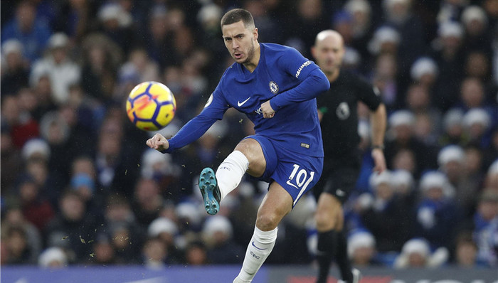 【体育晚报】皇马今夏1.35亿欧报价阿扎尔 德罗赞52分创生涯新高