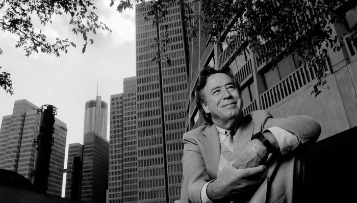 那个叫波特曼的建筑师去世了，他改变的不仅仅是城市天际线