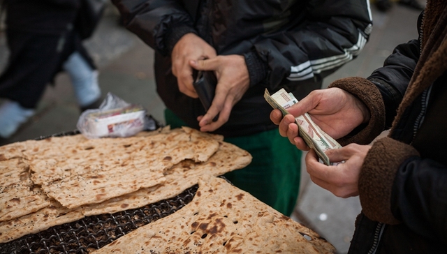 伊朗这几年：制裁解除民生仍艰难 网络发达麻烦也来了