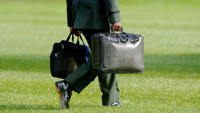 用核战威胁朝鲜？特朗普：我的核按钮比金正恩的管用