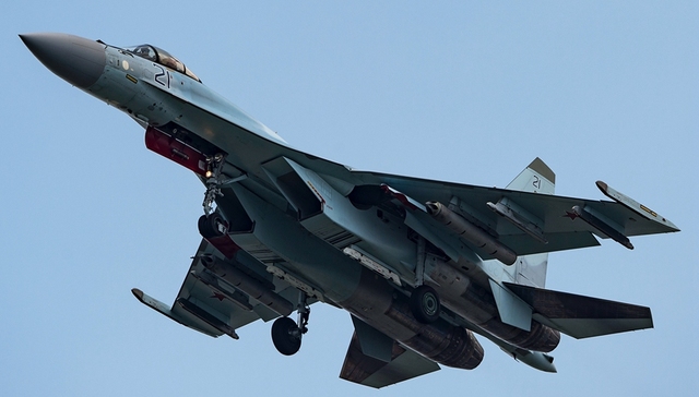 俄罗斯驻叙空军基地遇袭七架军机被毁 俄媒怀疑美方参与