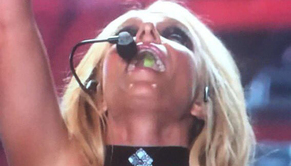 决定2018年要像布兰妮一样努力