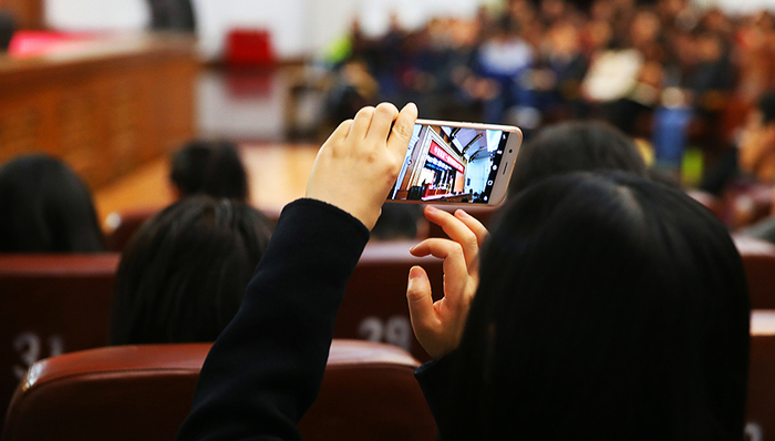 教育系统,思想政治理论课,理解内涵,中考招生,普通本科生,教育工委,教育事业,基础教育课程改革,教育