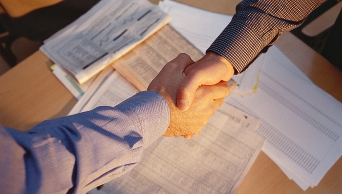 借壳,华禹,上市公司,并购,潜在关联方,标的资产,售股,Urbaser,基金发行,对手