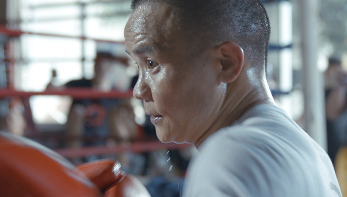 职业拳击,中国拳王,熊朝忠,金腰带,复出,泰国拳手,最后一战