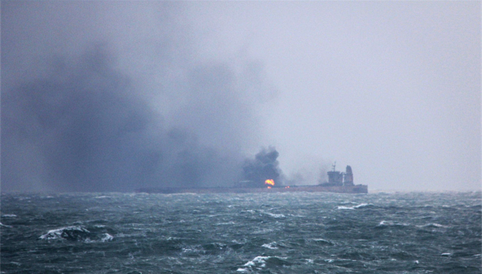 桑吉,人命救助,救助船,船舶,面积达,海洋山,现场搜救,泡沫灭火剂,泡沫液,散货船