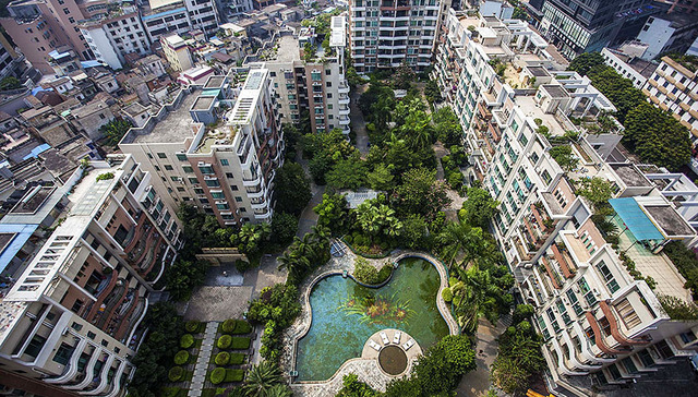 房地产市场调控,房价调控,调控效果,房价走势,调控政策,房地产销售,房地产泡沫,房地产投资,我国房价