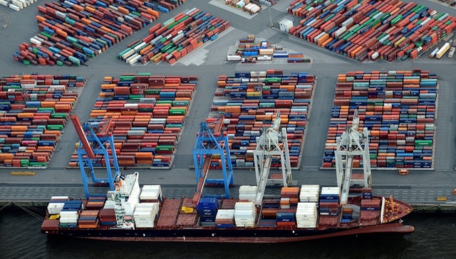 2017年中国进出口增速扭转连续两年下降局面