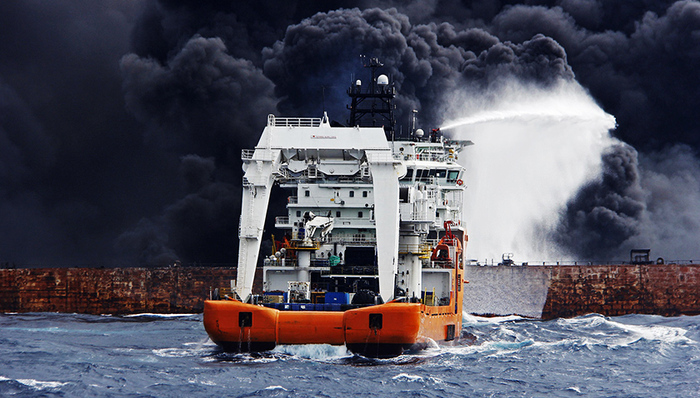 交通部：“桑吉”碰撞起火事故应急处置工作仍在紧张进行