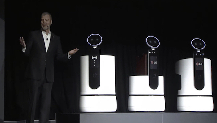 CES上的智能机器人在使用前还需要学很多